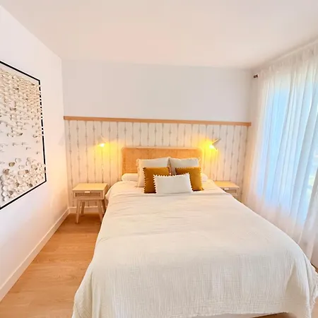 Apartamento Oceanfront With Pool *